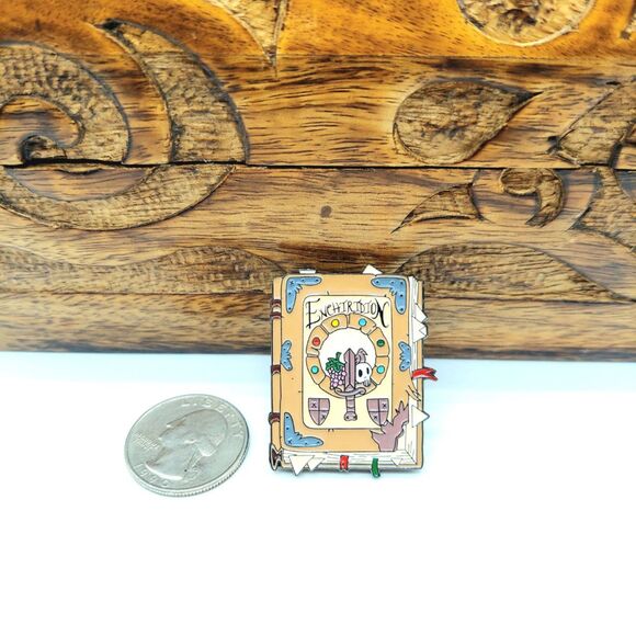 Adventure Time Pin Enchiridion - Picture 3 of 3